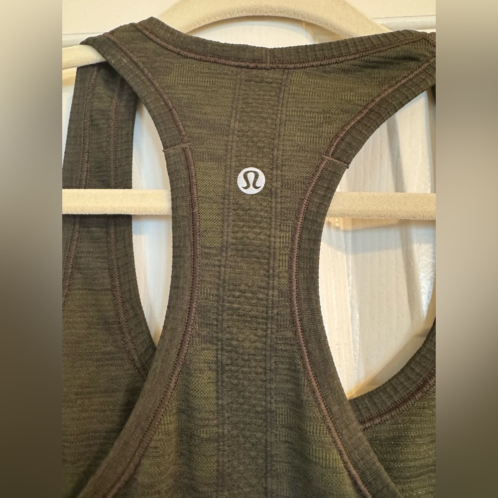 Lululemon Swiftly Tech Racerback - Picture 5 of 5